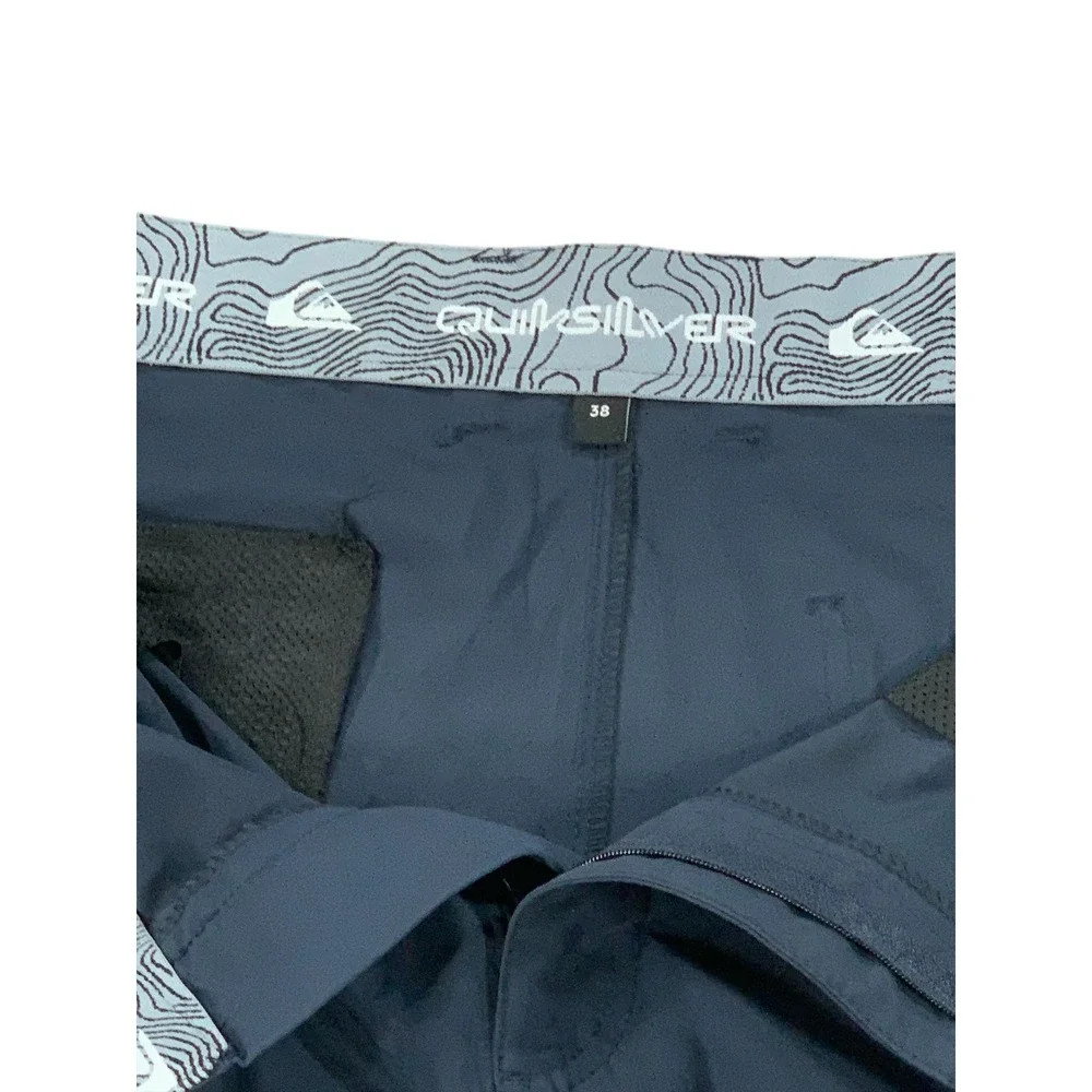 Quiksilver Men's Navy Blue Cargo Board Shorts Size 38 Outdoor Beach‎